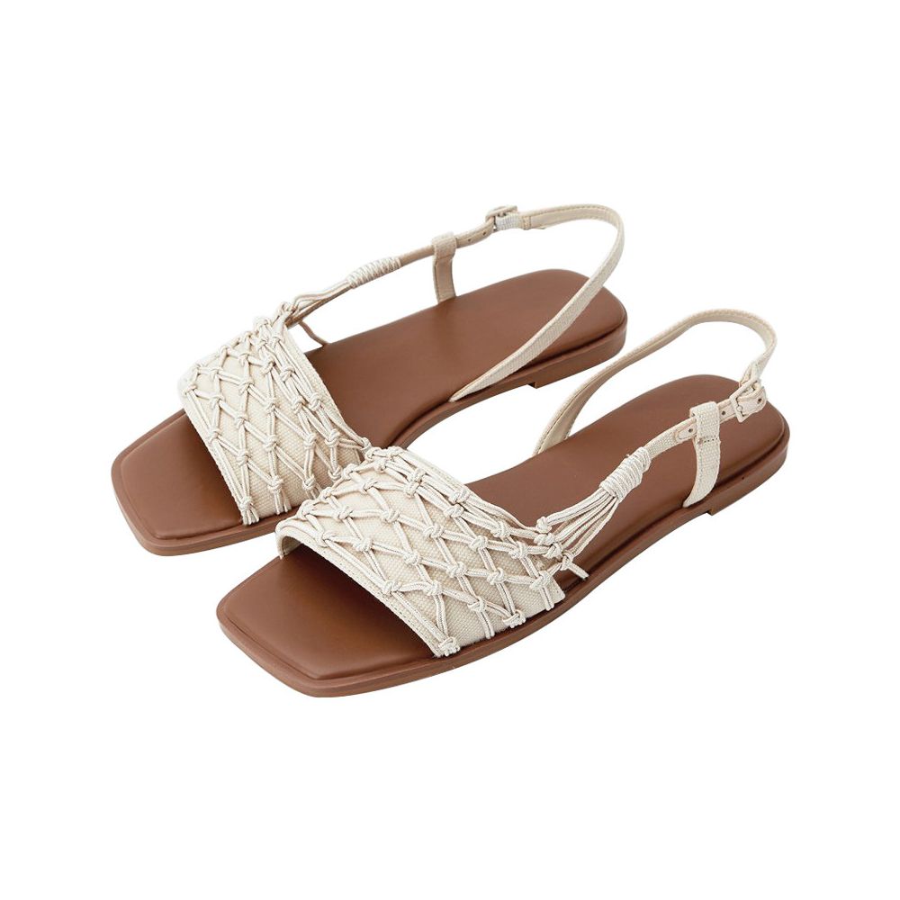 Accompany a trip to 2026 spring and summer versatile Bohemian one button Roman sandals internet famous woven flat shoes for women image 4