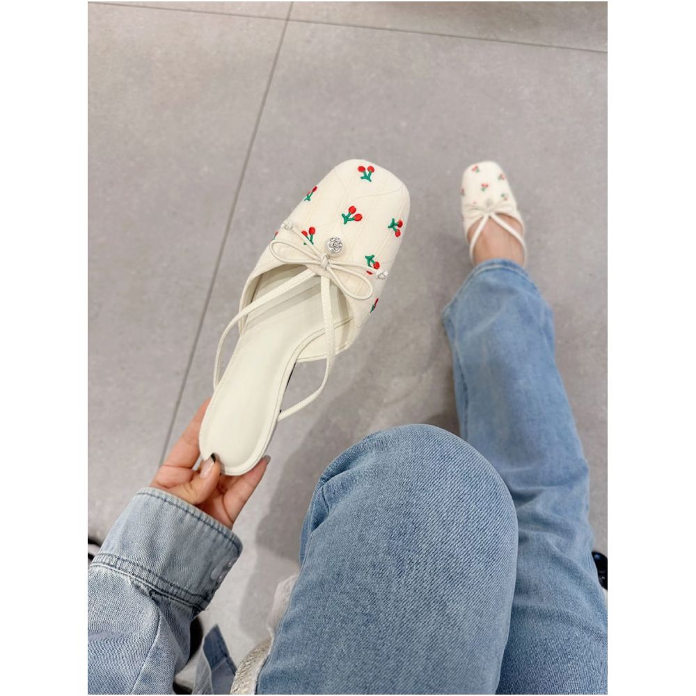 CHONGER u0026KAMEI25 Summer New Butterfly Knot Pearl Mill Shoes Women s Bag Head Half Slippers Low Heel Sandals image 2