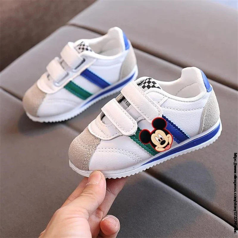 Kids Sport Shoes Mickey Minnie Shoes Girls Sneakers Tenis Infanti Breathable Antislip Children Duck Shoes Chaussure Enfant