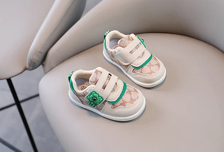 1 pairs Baby Shoes Spring New Baby Soft Sole Versatile  kid's Walking Shoes Little Bear Girls Sports Shoes Cartoon Casual Shoes