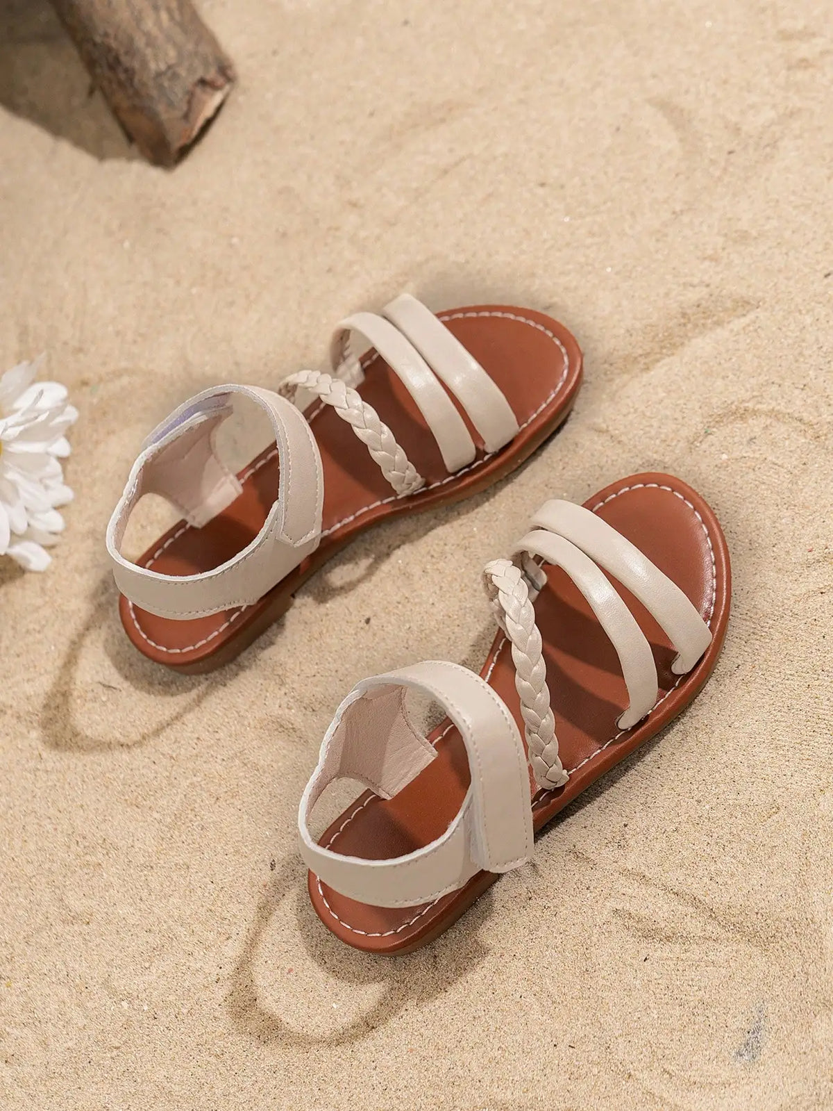 Sandals for Children 2025 Cute Boys Girls Shoes Soft Thick Soles Handwoven Children's Sandals Black Pink Gold White