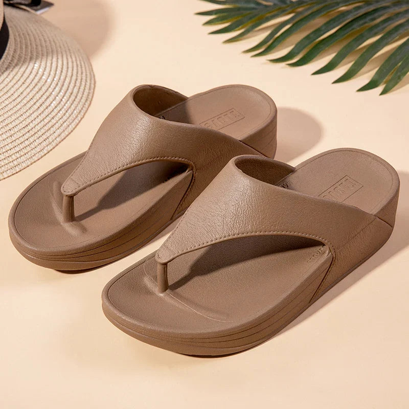 Ladies Large Size Summer Casual Sandals 2025 New Sle Thong Slippers Beachwear Anti-Slip Soft Bot Flip Flops