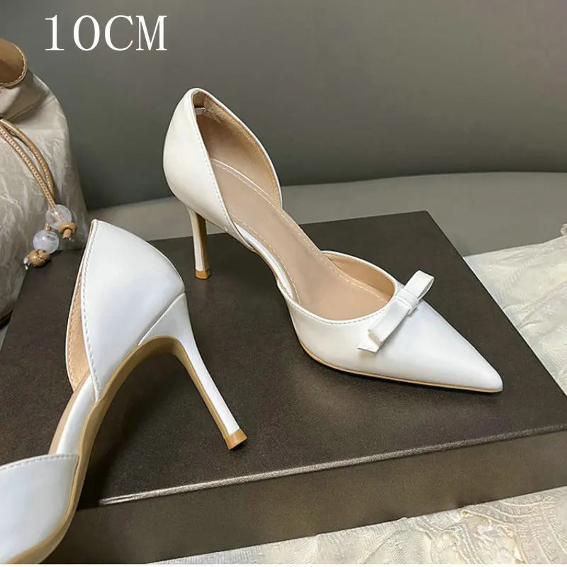 New Autumn Patent Leather Nude High Heels Thin Heel Pointed Bow Korean Version