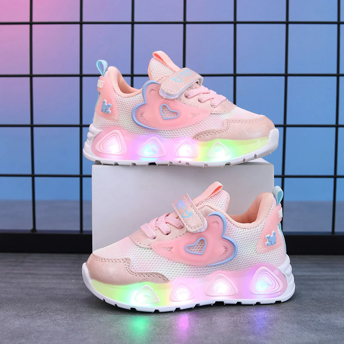 Girl Sneakers Children's Sports Shoes Mesh Love Luminous Children's Shoes Girls Sports Casual Shoes Kids Size 13 Shoes Girls