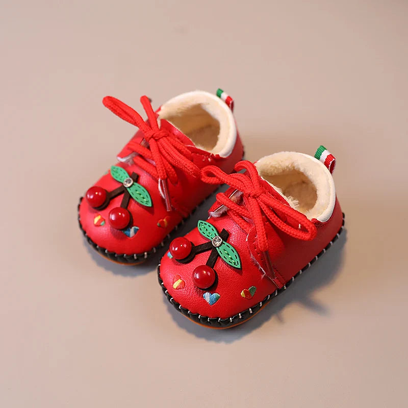 Cute Girls Warm Shoes Sweet Cherry Kids Walking Shoes Suede Comfortable 2025 Winter New Baby Flat Shoes Round Toes Soft Bottom